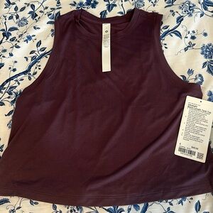 NWT ultralight waist-length tank top